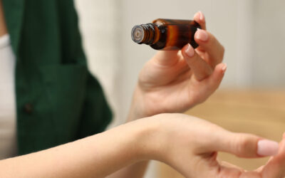 Aceites naturales y guantes electrónicos: La combinación perfecta para el cuidado de las manos